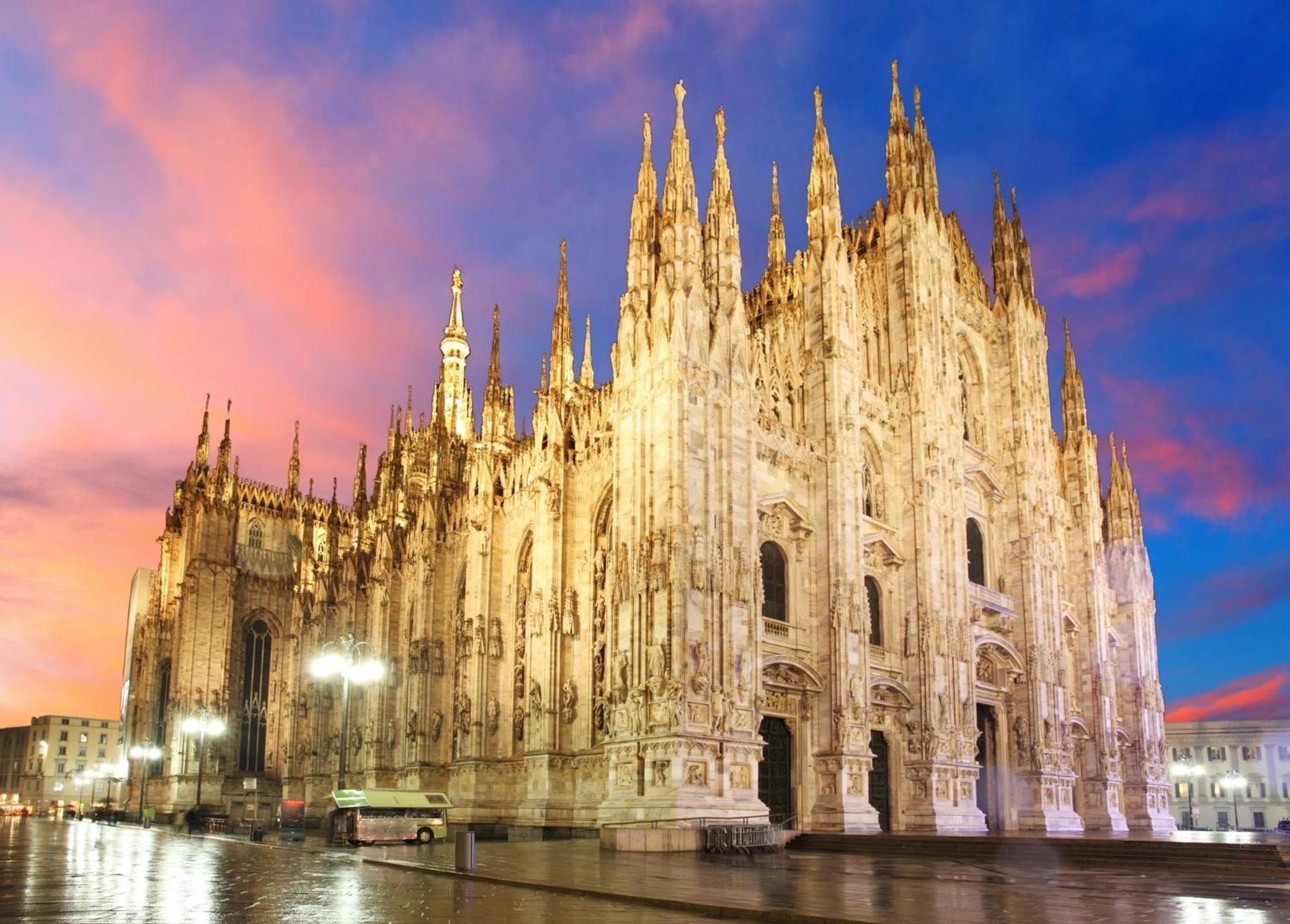 Hosting Dreams Attics - Duomo Apartment Milano Exterior foto