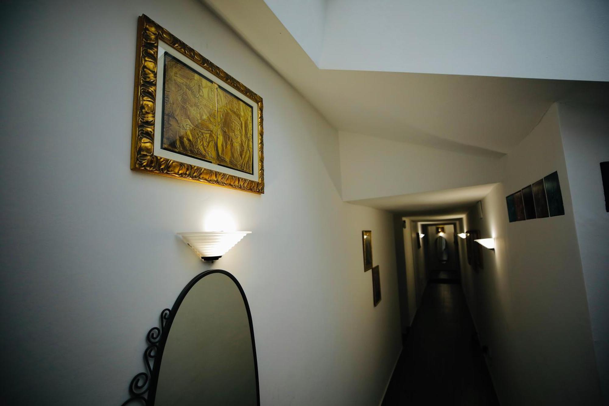 Hosting Dreams Attics - Duomo Apartment Milano Exterior foto